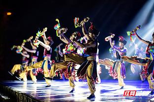 龙年将至！巴萨预祝中国萨迷春节快乐！